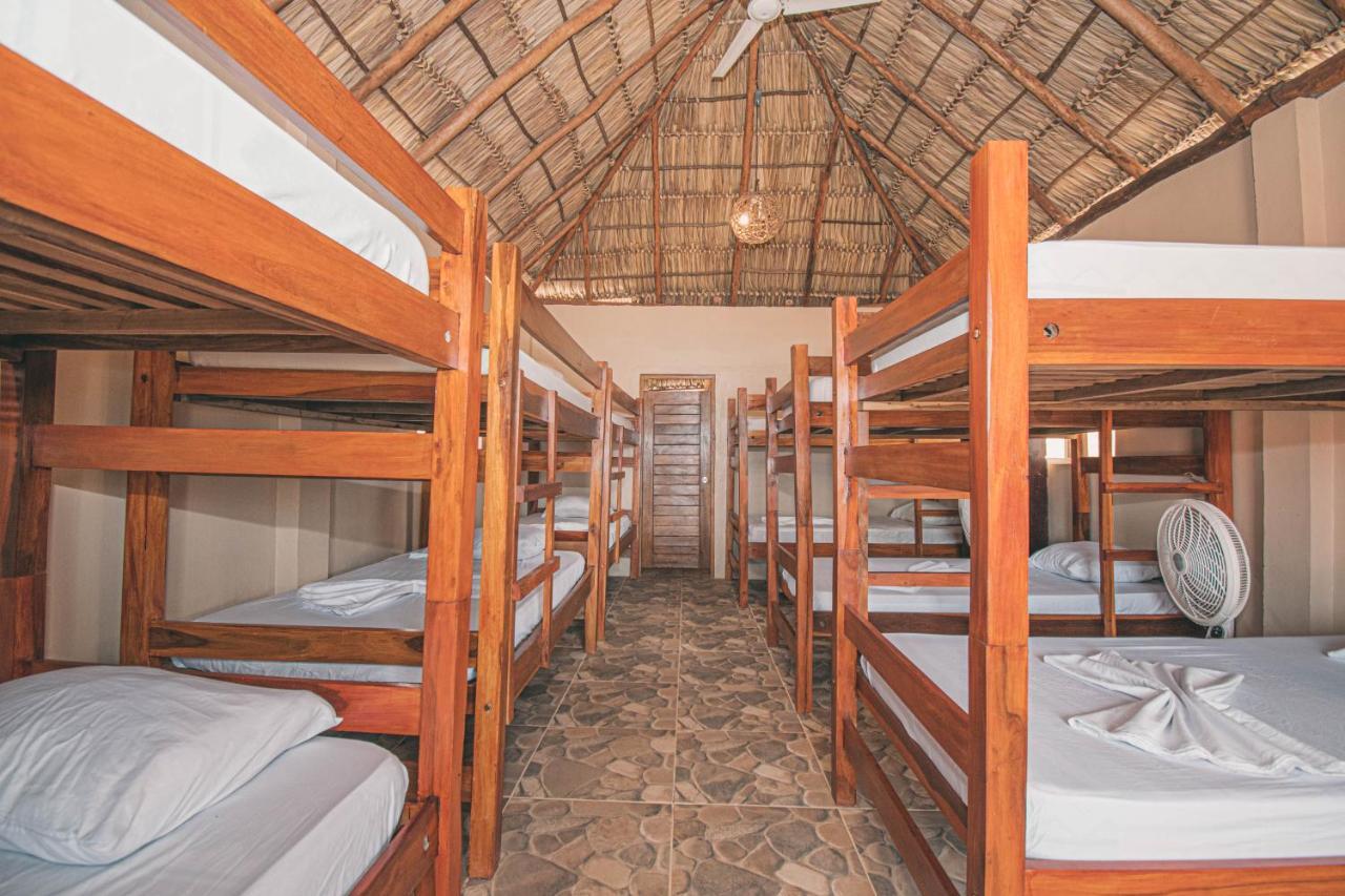 The Barrel Hostel Popoyo Kültér fotó